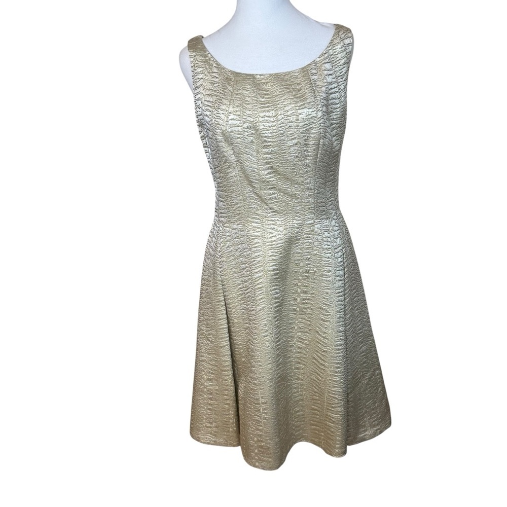 Lafayette 148 Gold Metallic Pleated Fit Flare Dress Sleeveless Sz 6 Cocktail